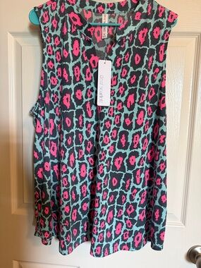 dear. scarlett Sleeveless Leopard-Print Tunic in Teal and Hot Pink